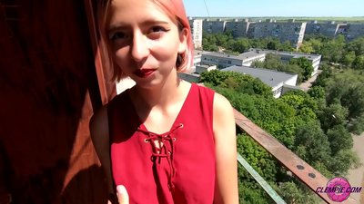 Студенттік Нәзіктік Сорады бейтаныс адам сыртта - кончают оның бет